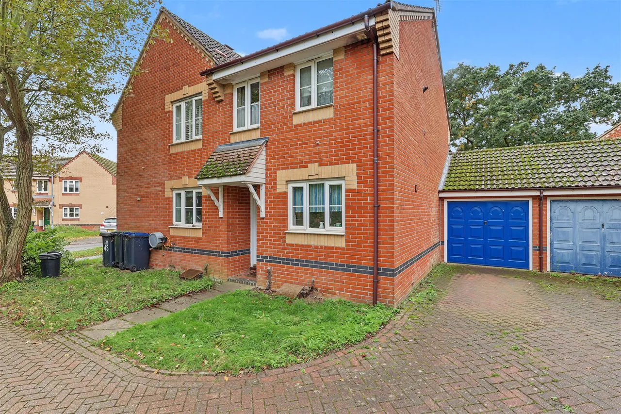 2 bed house for sale, Fitzgerald Close, Ely, CB7