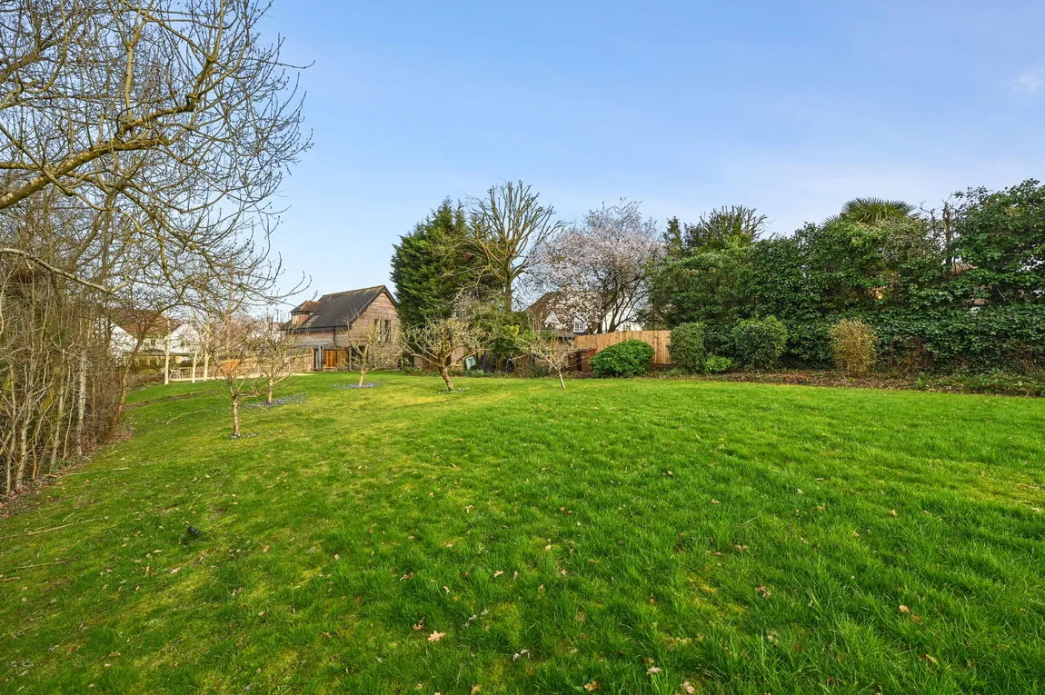 East End Farm, Pinner, HA5, photo 3