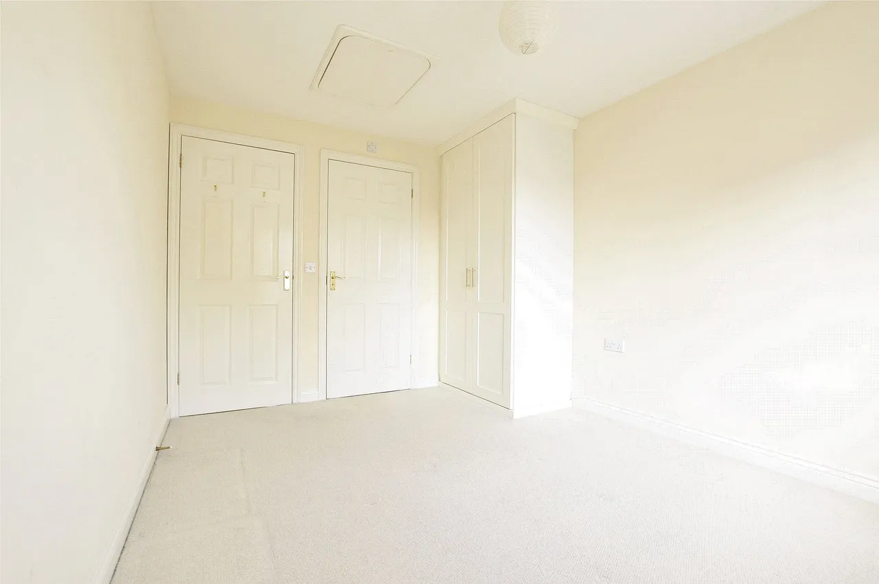 Blackberry Way, Somerset, Midsomer Norton, BA3 2RN, photo 9