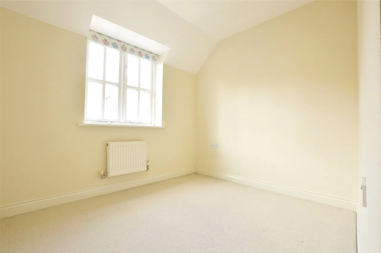 Blackberry Way, Somerset, Midsomer Norton, BA3 2RN, photo 11