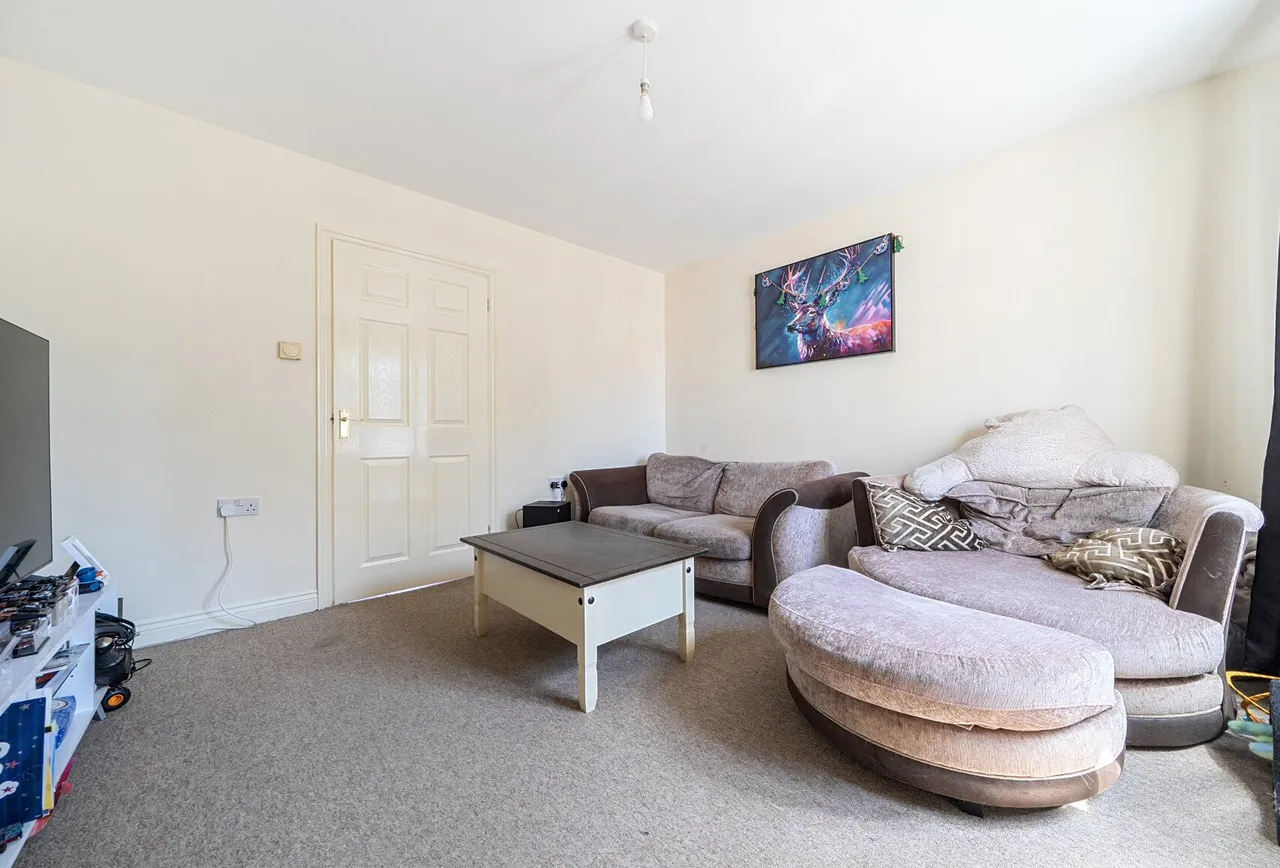 Blackberry Way, Somerset, Midsomer Norton, BA3 2RN, photo 4