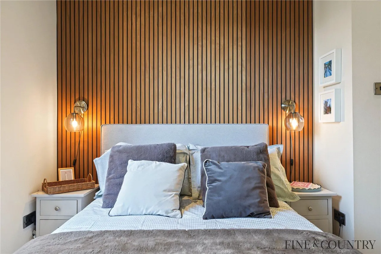 Lowfield Road, London, photo 10