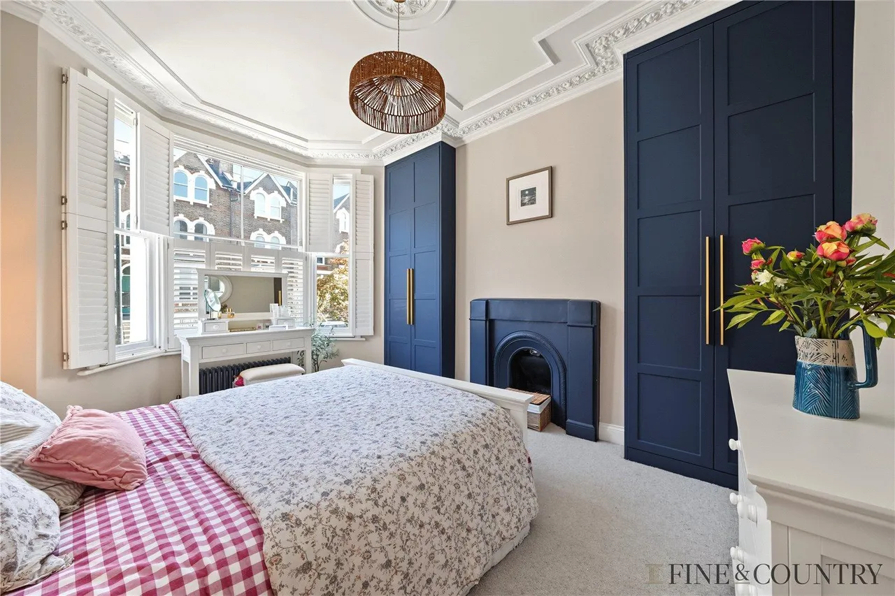 Lowfield Road, London, photo 6