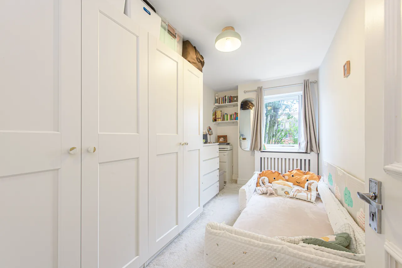 6 Limes Court, 23 Brondesbury Park, London, photo 8