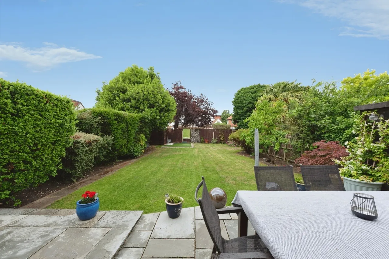 Church Road, Worcester Park, KT4, photo 8