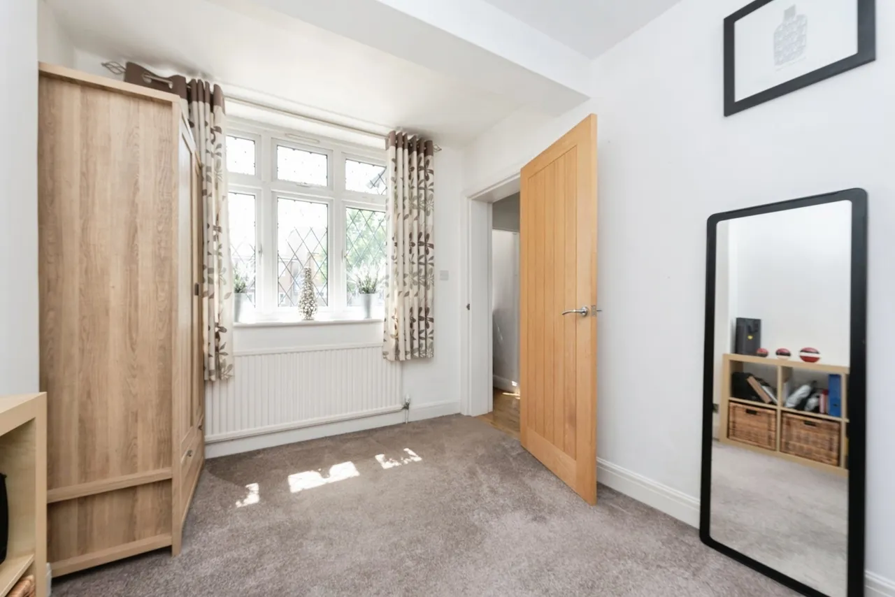 Church Road, Worcester Park, KT4, photo 19
