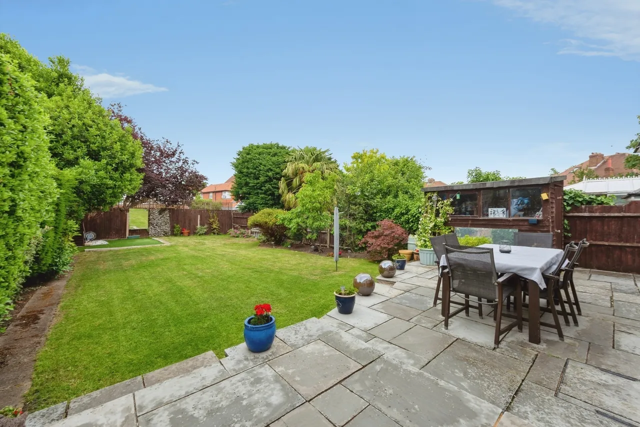 Church Road, Worcester Park, KT4, photo 21