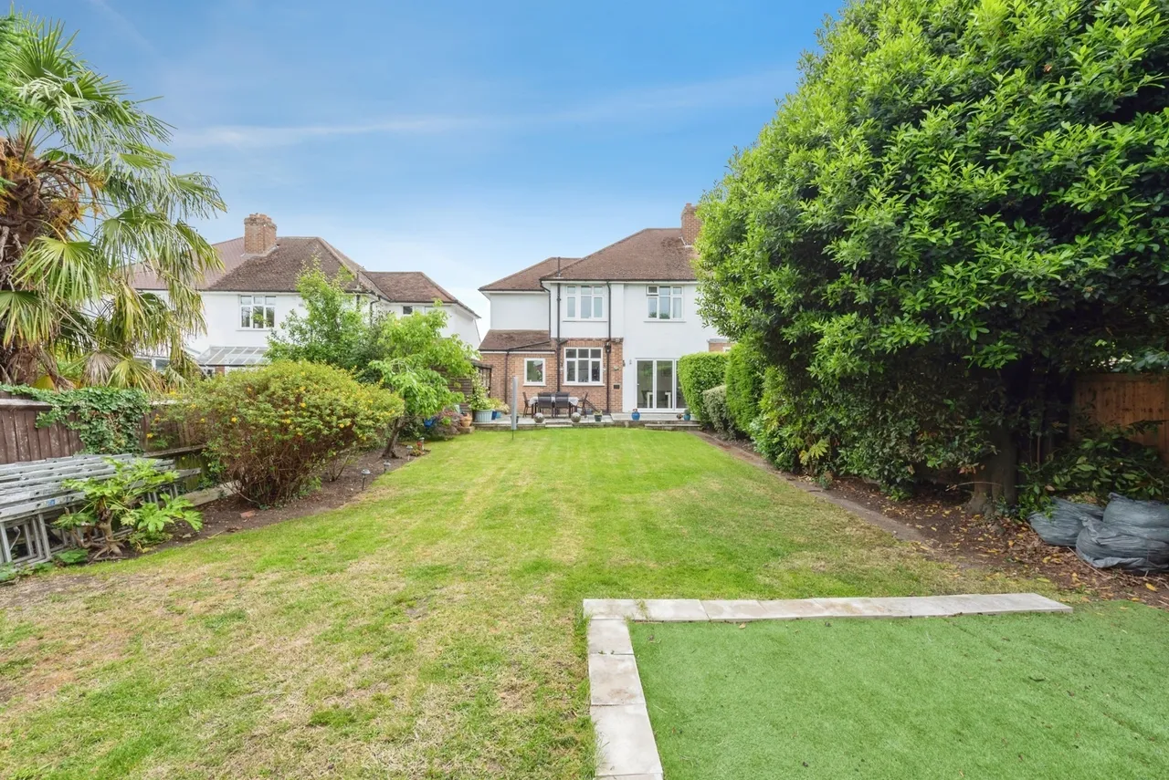 Church Road, Worcester Park, KT4, photo 16