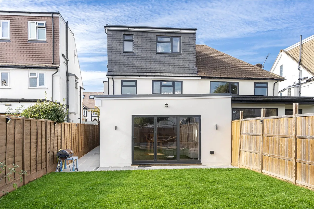 Cranbrook Drive, Twickenham, TW2, photo 21