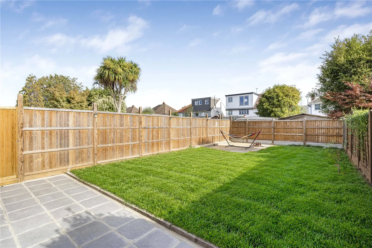 Cranbrook Drive, Twickenham, TW2, photo 5