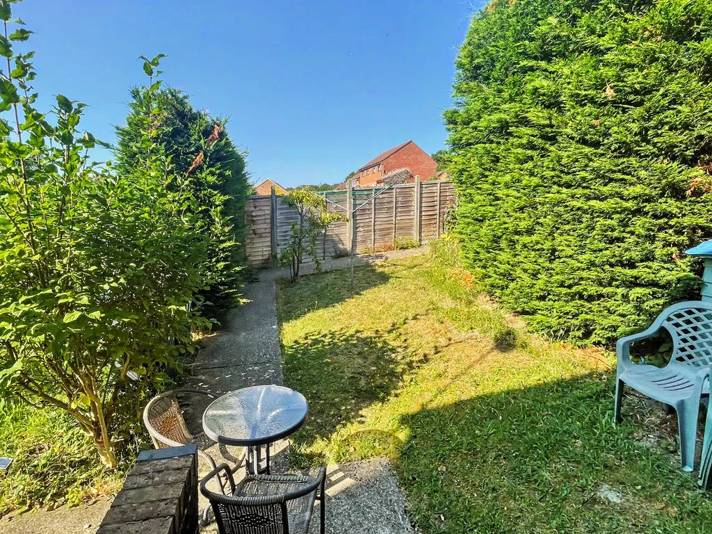 Lawsone Rise, High Wycombe HP13 5NS, photo 11