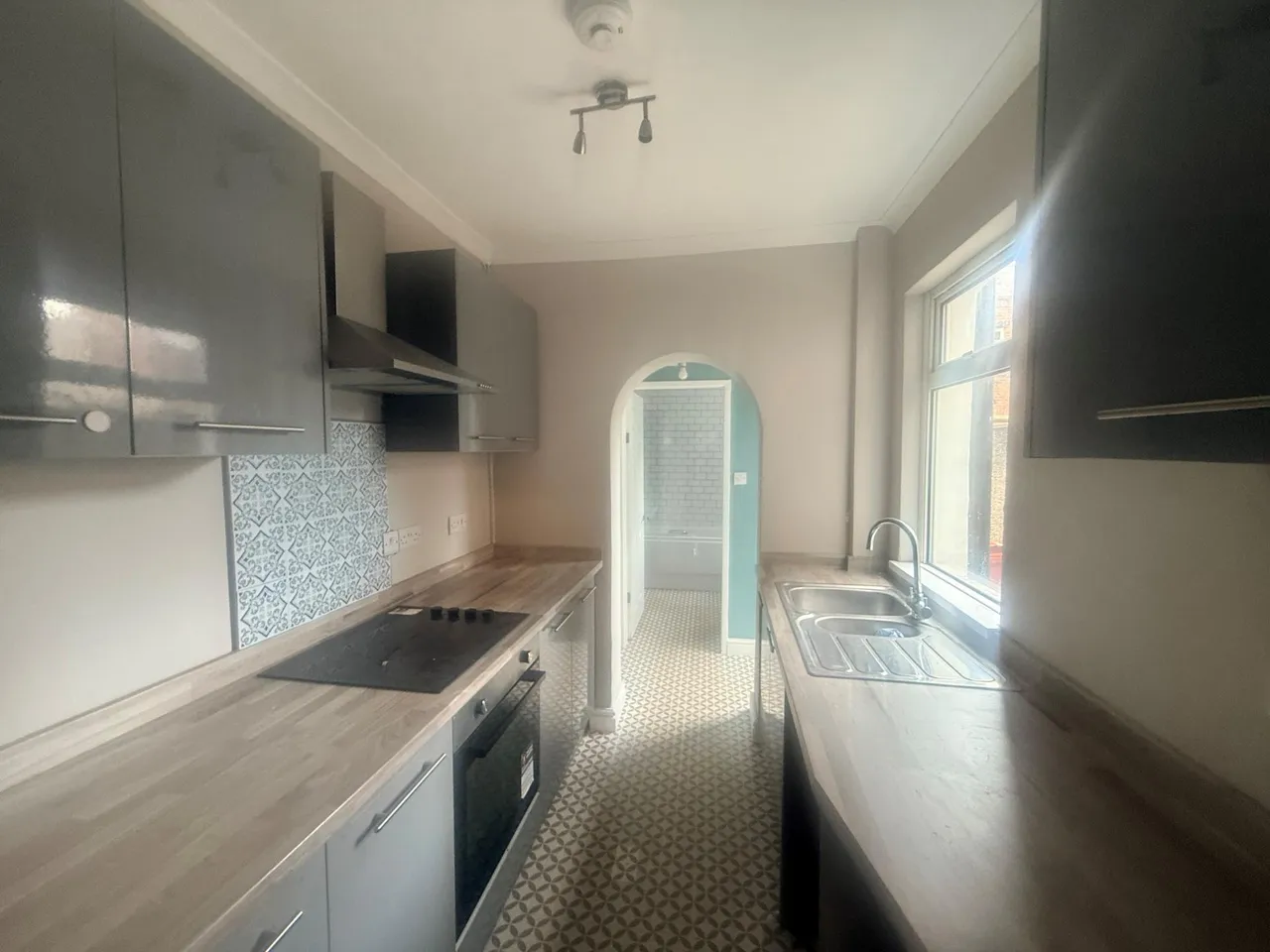 4 bed house to rent, Lord Street, Barrow-in-Furness, LA14