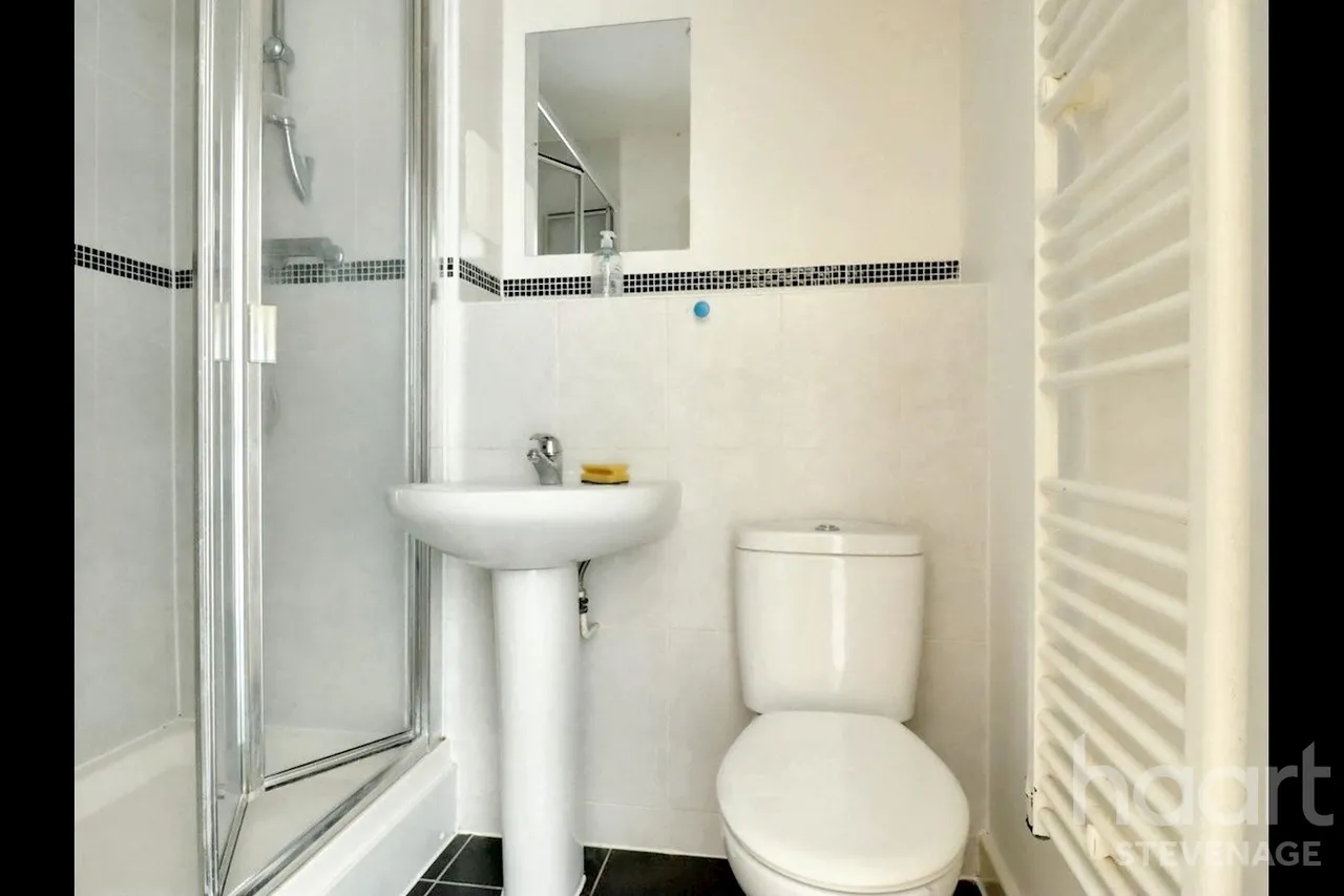 Admiral Drive, Stevenage, SG1, photo 10