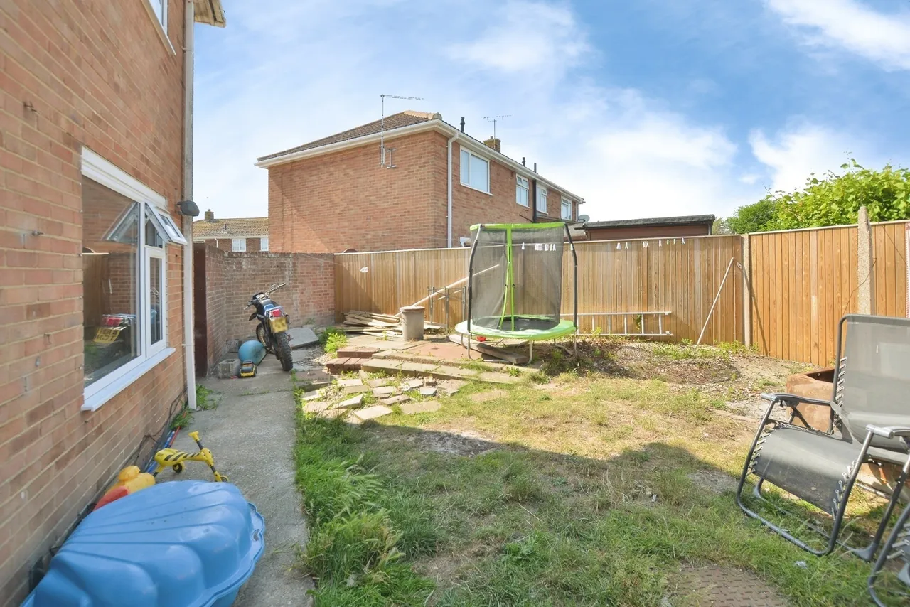 Brooks Way, Lydd, Kent, TN29, photo 11