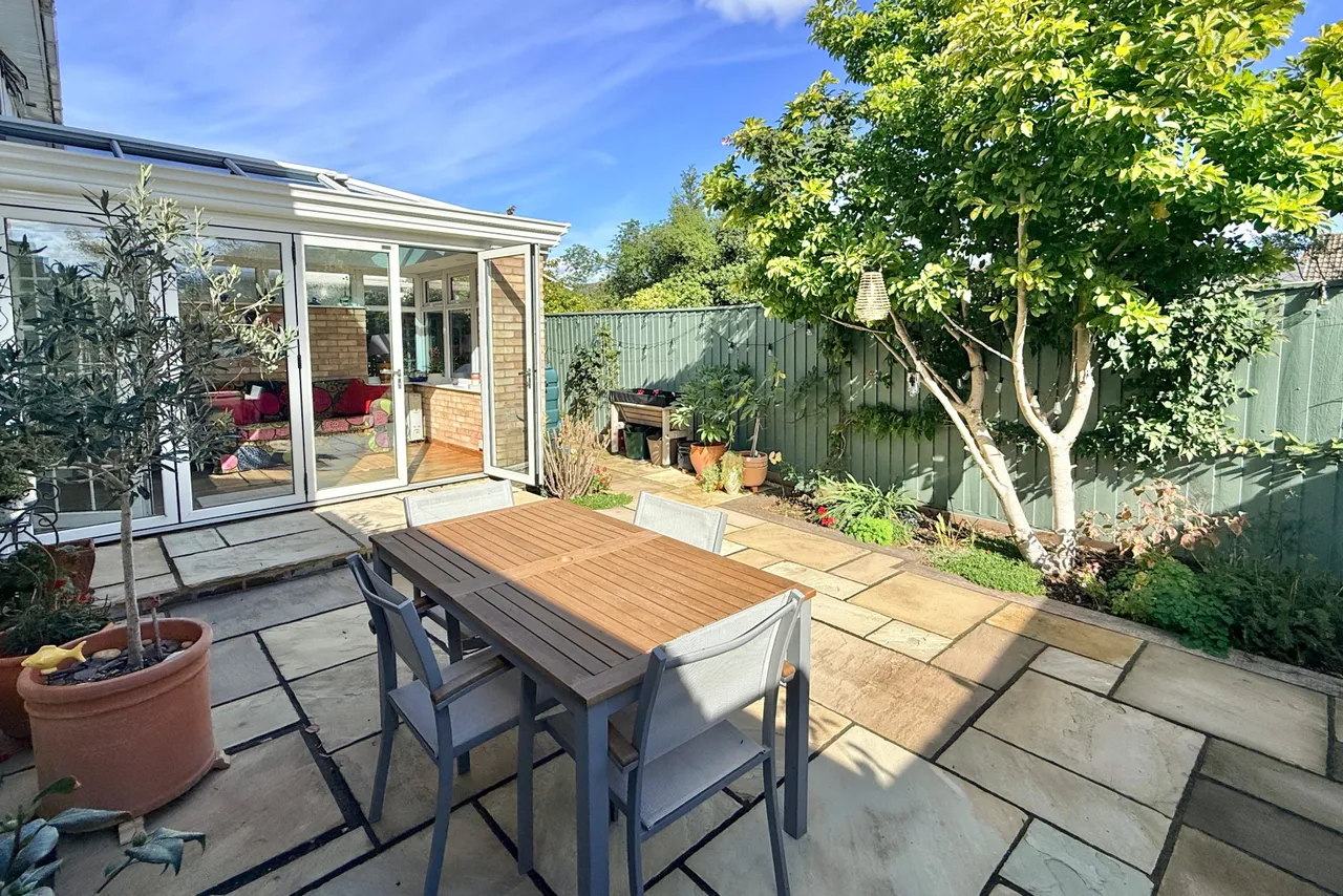 Pound Close, BH24, photo 17