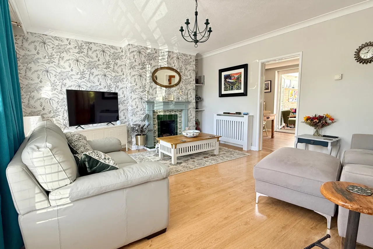 Pound Close, BH24, photo 10
