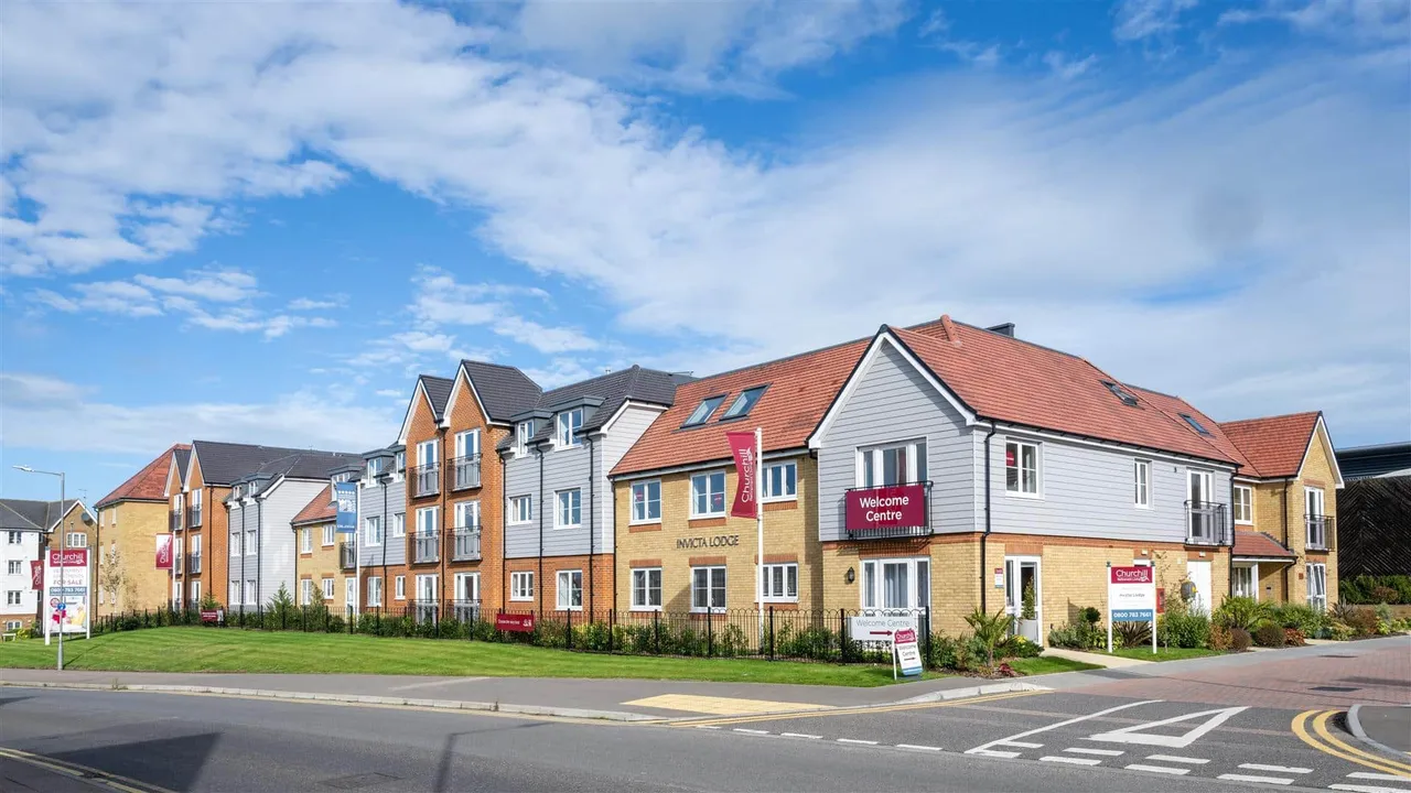 Nash Road, Westwood Cross, Margate, Kent, CT9 4LD, photo 2