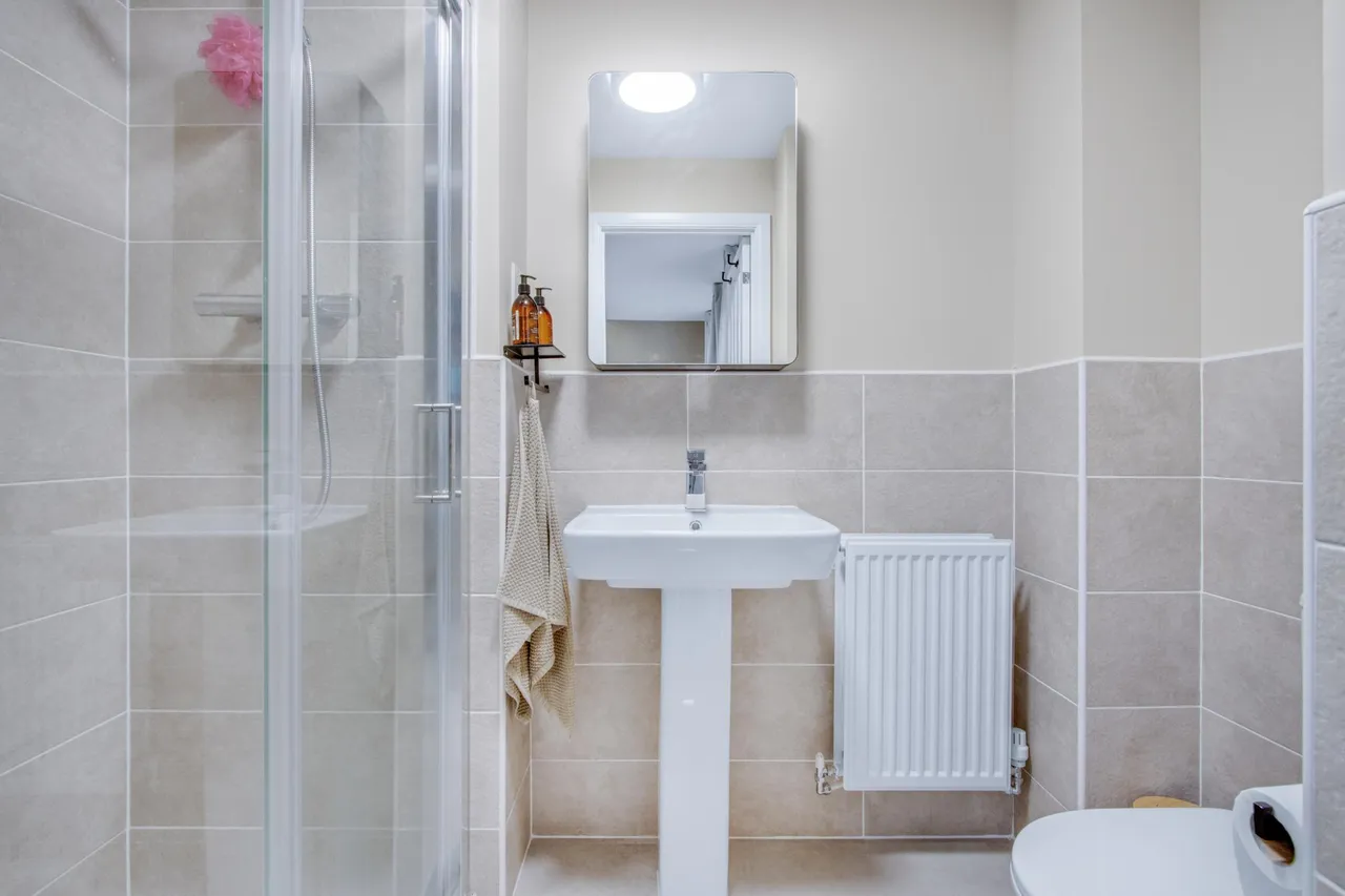 Chase Lane, Wakefield, WF3, photo 15