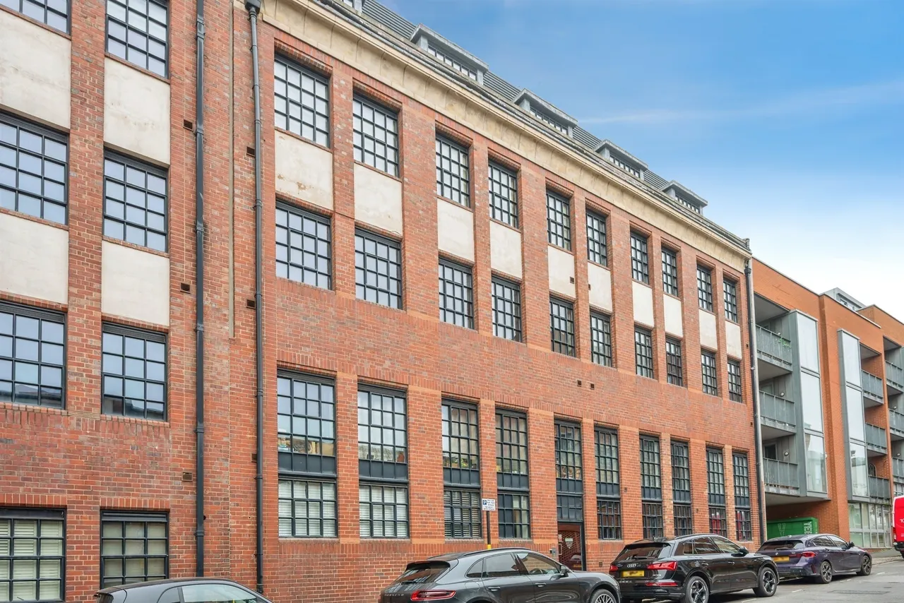 1 bed flat for sale — Carver Street, Birmingham