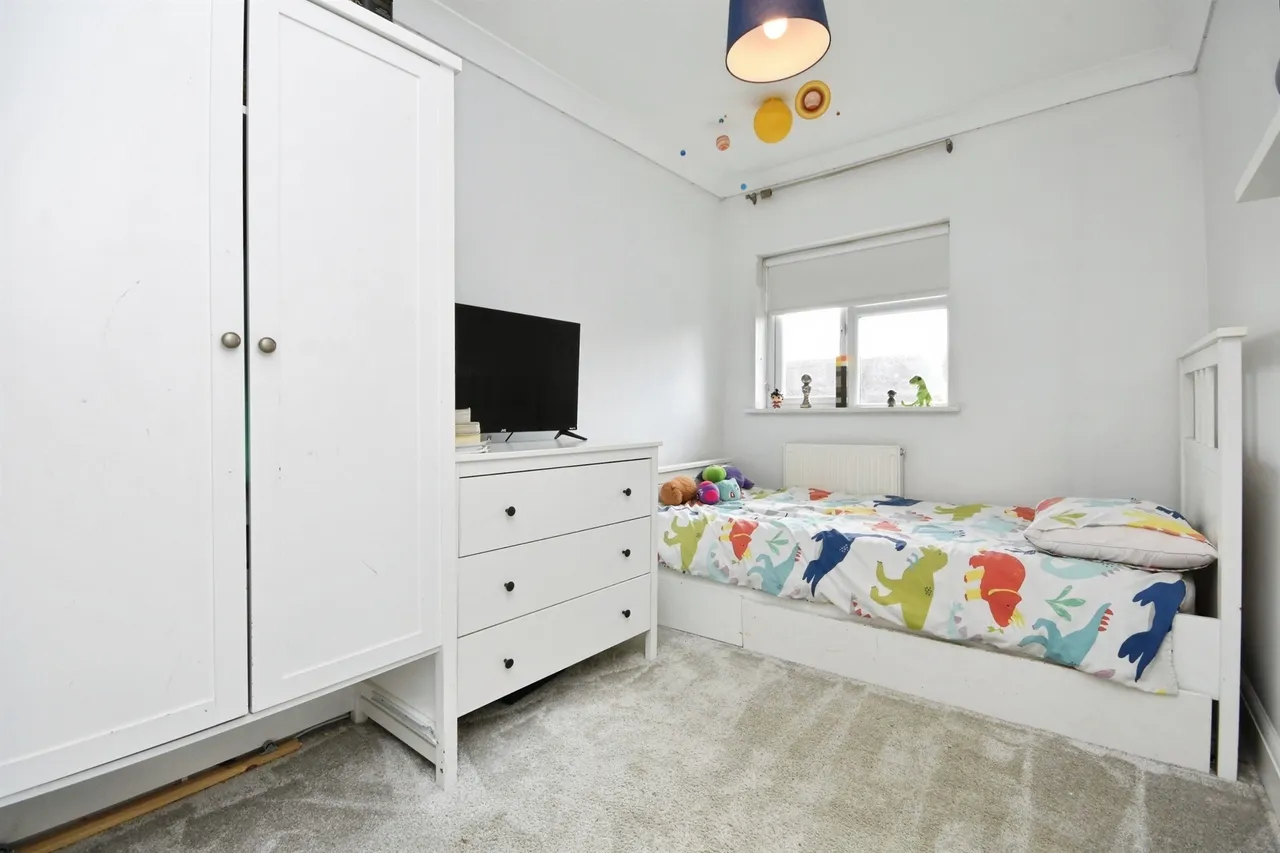 Carisbrook Road, Pilgrims Hatch, CM15, photo 18