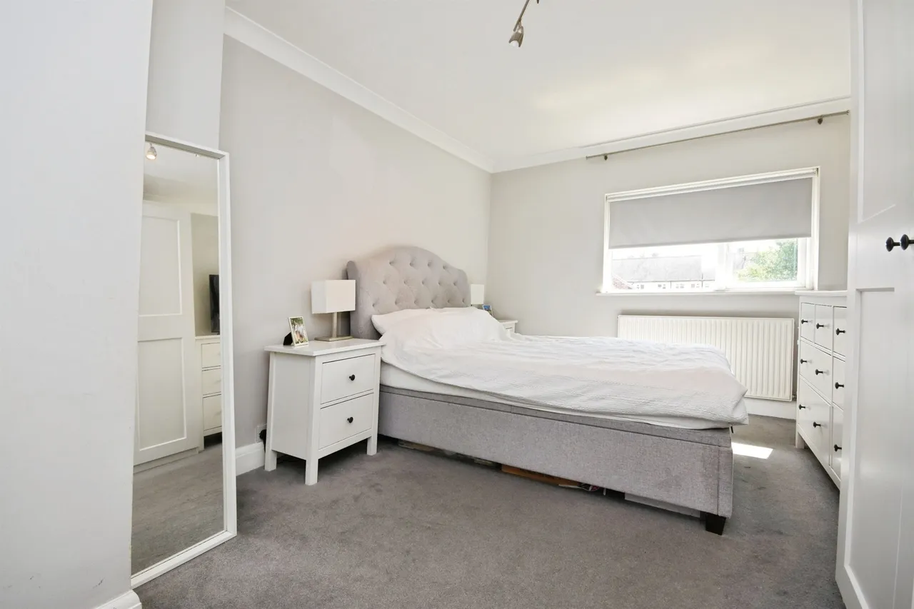 Carisbrook Road, Pilgrims Hatch, CM15, photo 12