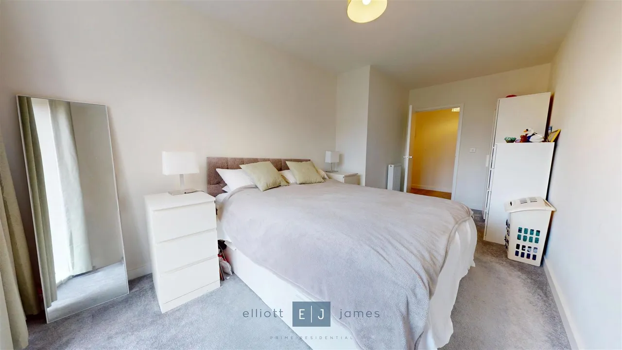 Academy Way, Loughton, IG10, photo 8