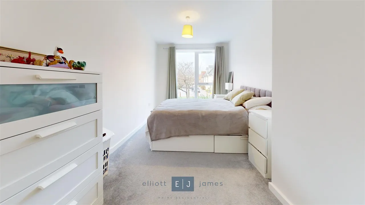 Academy Way, Loughton, IG10, photo 4