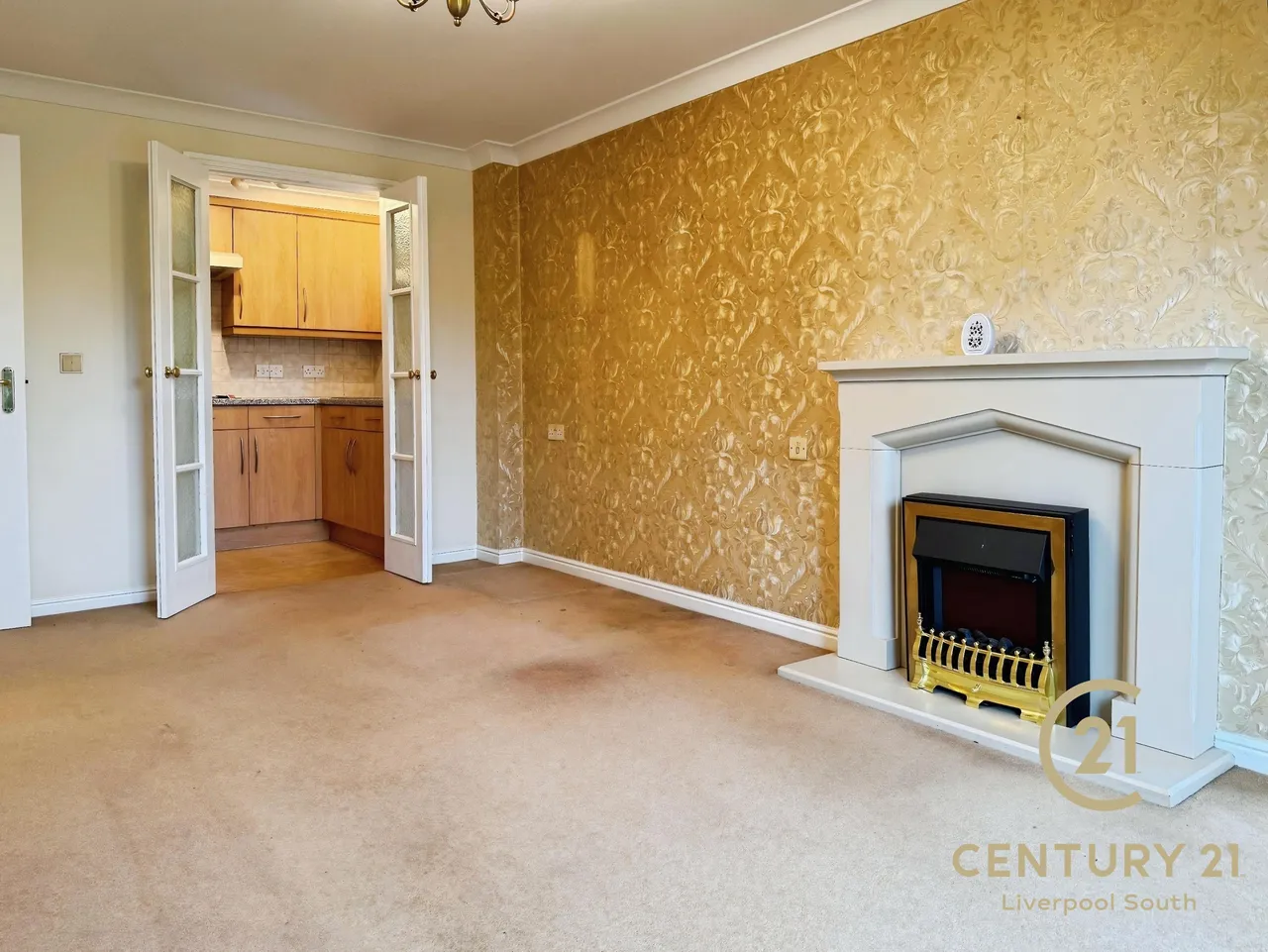 Woolton Road, L16, photo 4