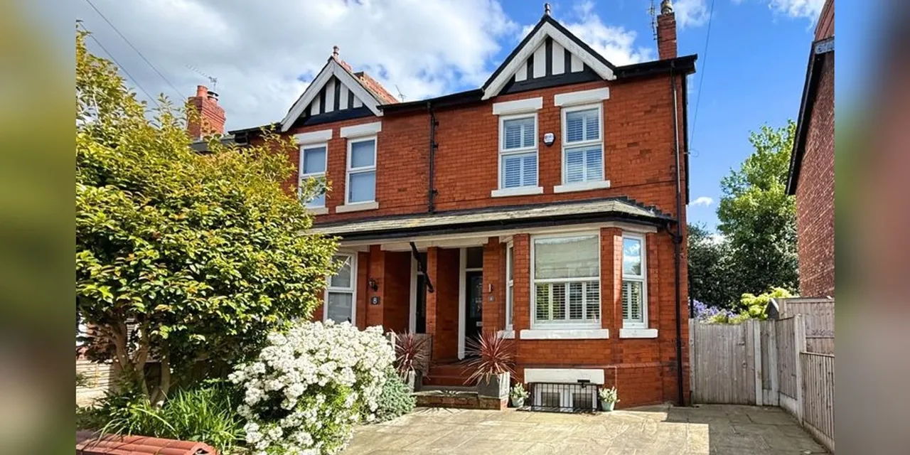 Mornington Road, Sale, photo 28