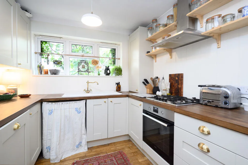 Rodney Road, Walton-On-Thames KT12 3NF, photo 4