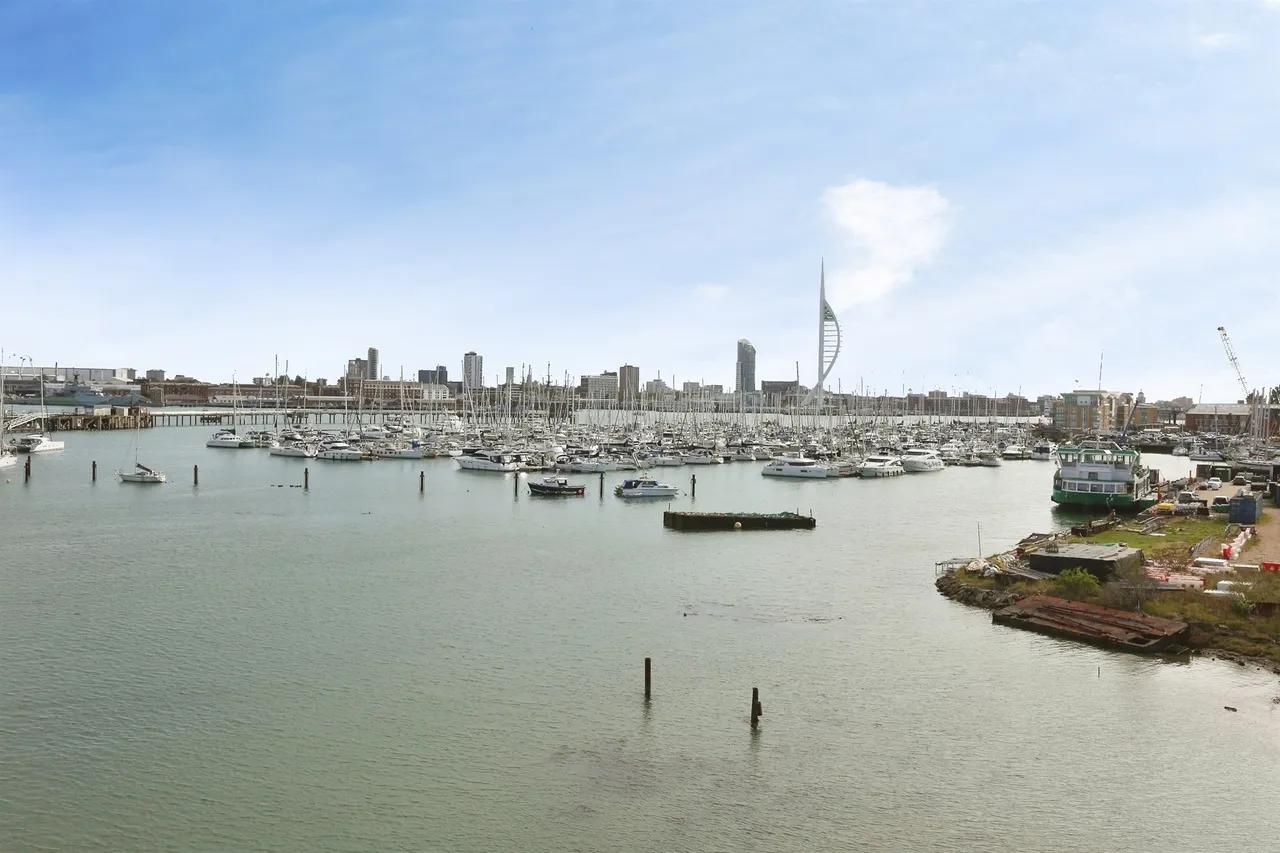 Rope Quays, Gosport, PO12, photo 7