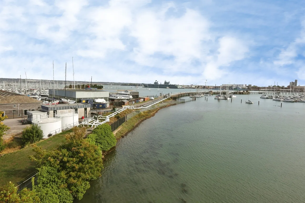 Rope Quays, Gosport, PO12, photo 6