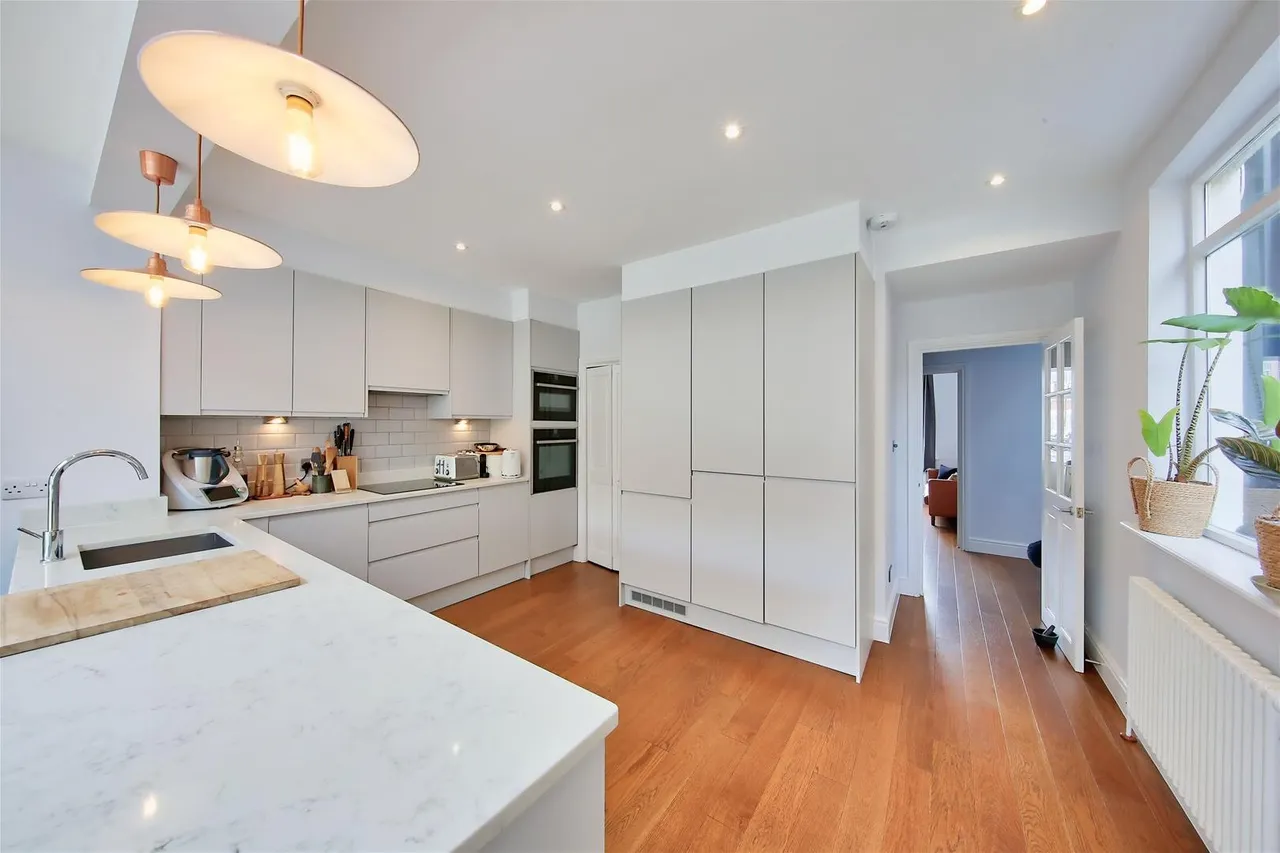 Poplar Grove, New Malden KT3 3DN, photo 3