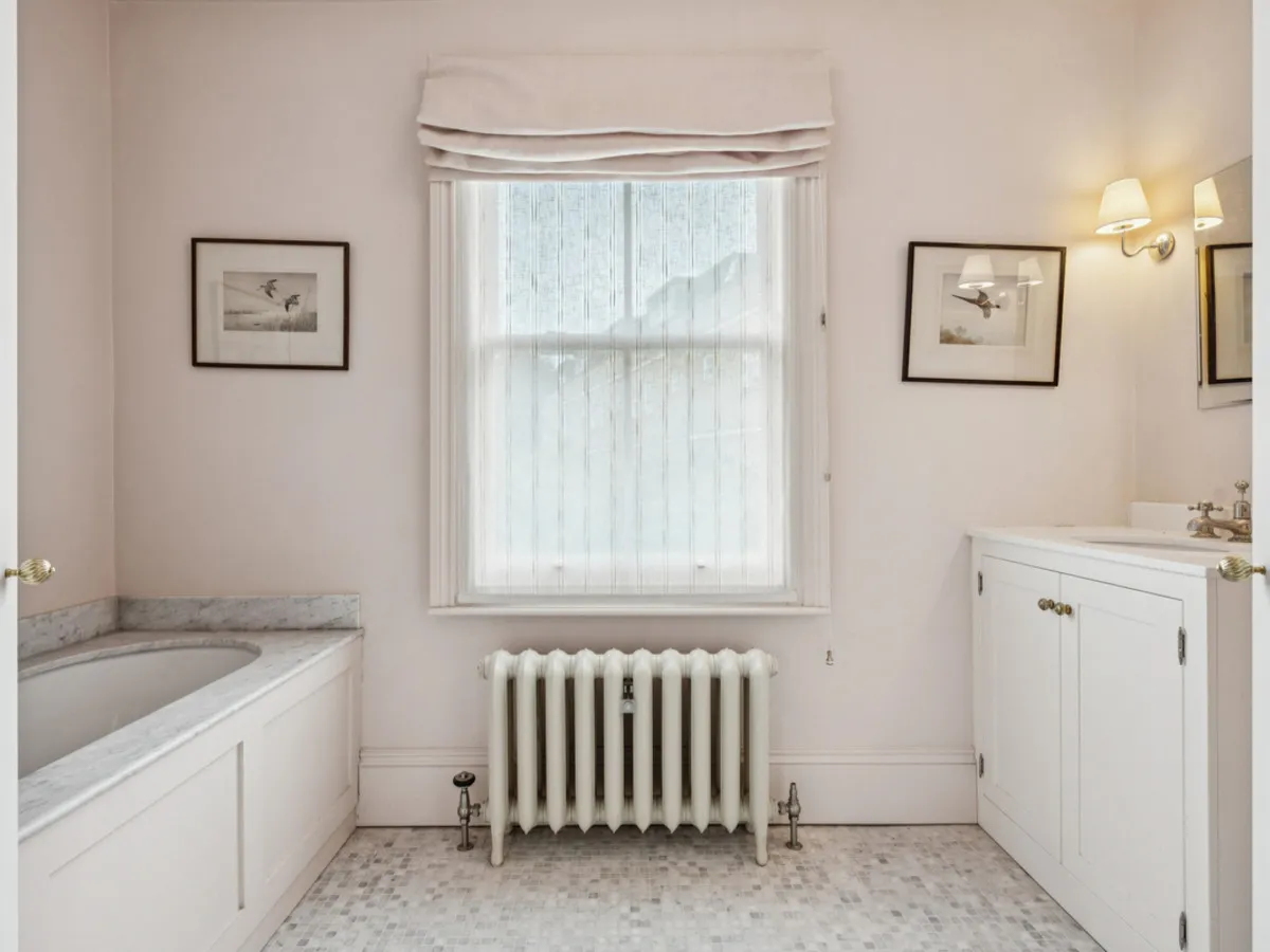 Petworth Street, london, SW11, photo 12