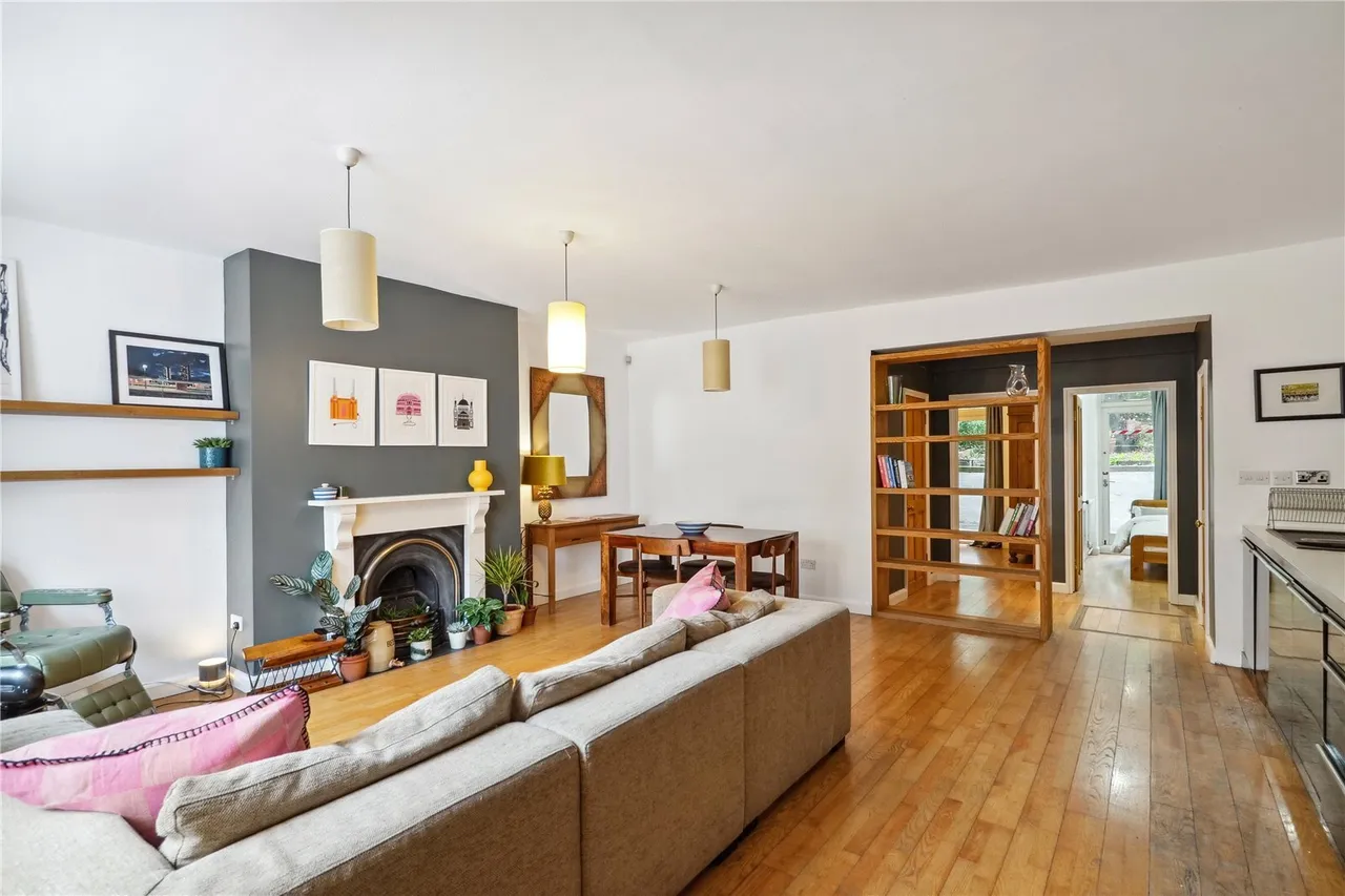 South Villas, Camden, NW1, photo 2