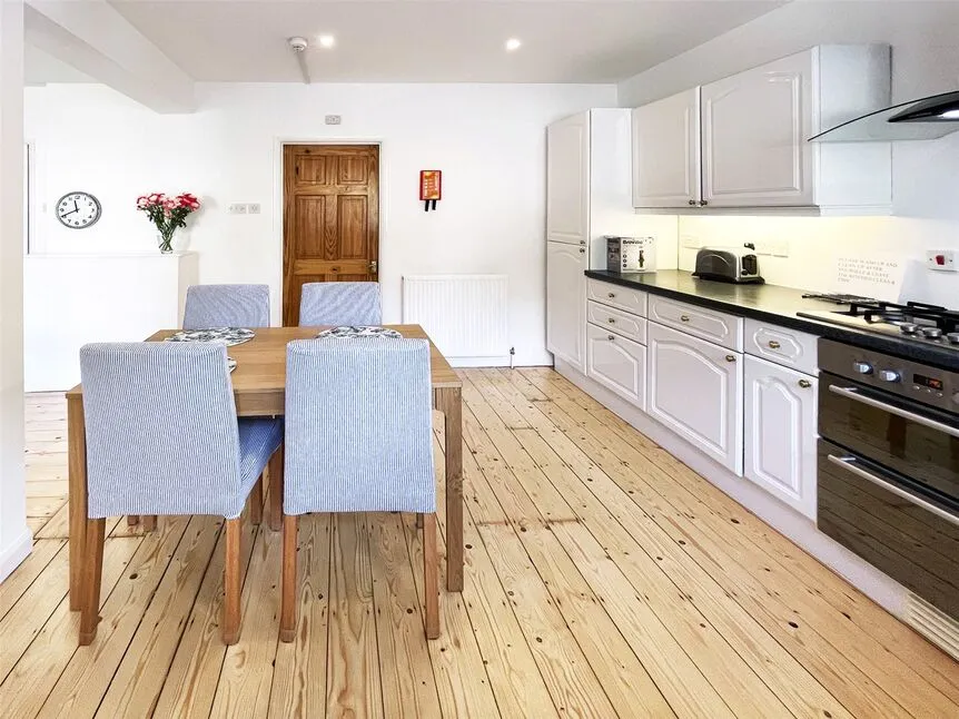 Chislehurst Road, Petts Wood, Kent, BR6, photo 9