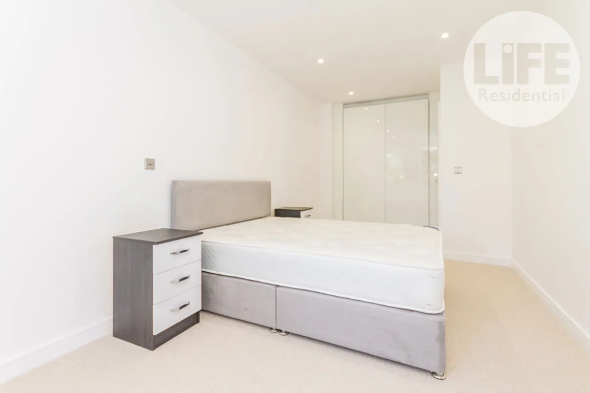 Lampton Road, Hounslow, photo 4