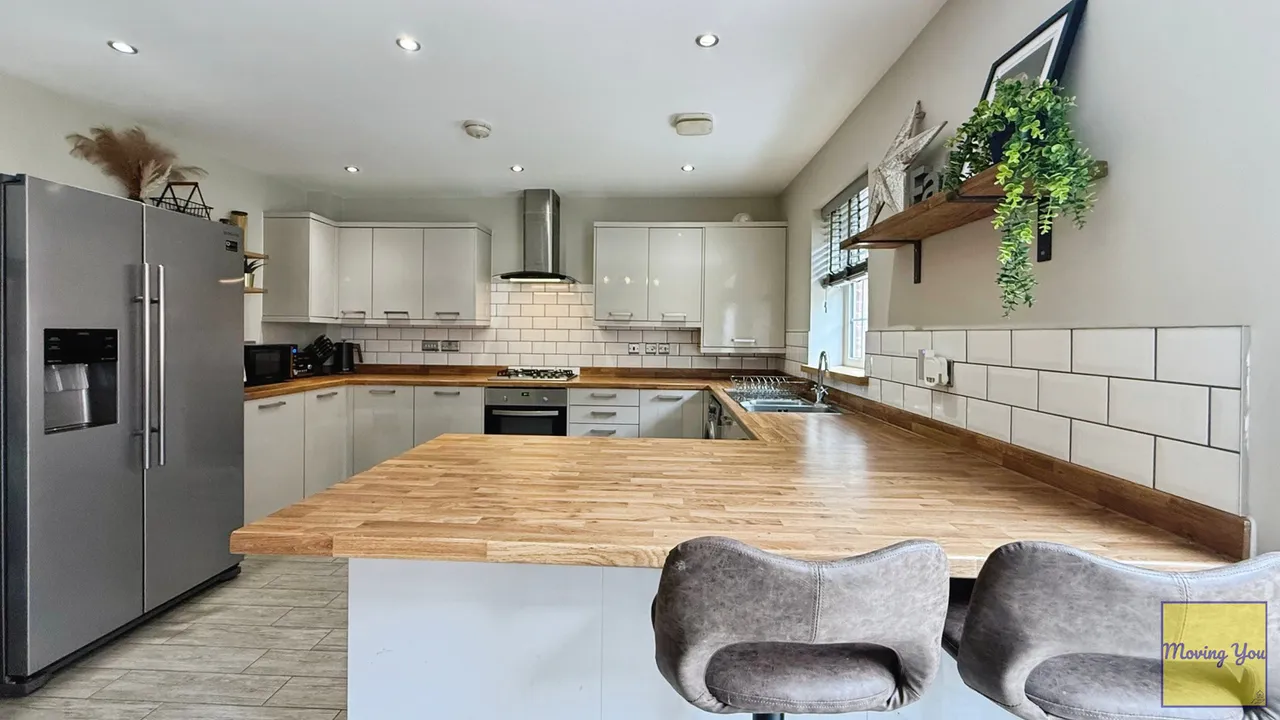 Sycamore Lane, Pontardawe, Swansea, SA8 4LL, photo 6
