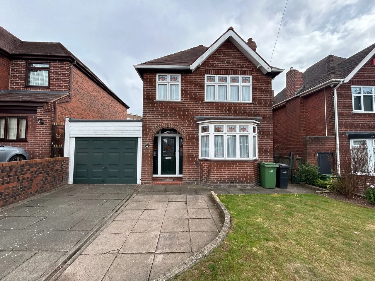 3 bed house for sale — Jews Lane, Dudley