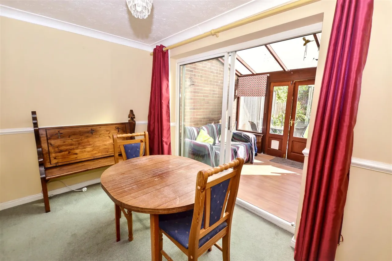 Church Road, West Beckham, NR25, photo 5