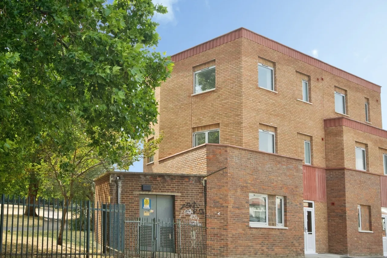 Burges Road, East Ham, London, E6, photo 22