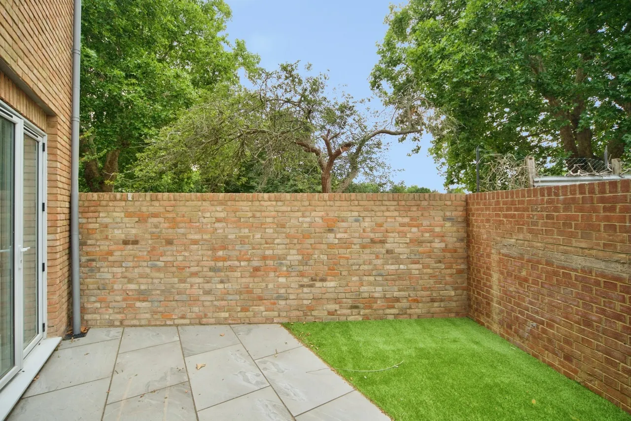 Burges Road, East Ham, London, E6, photo 4