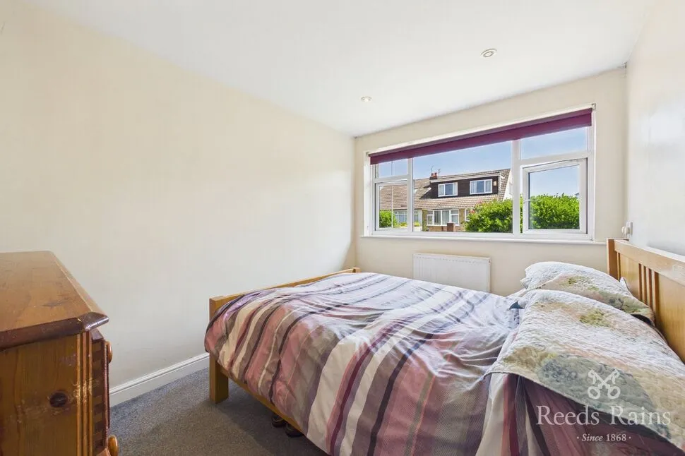 Lingwell Gate Crescent, Wakefield, West Yorkshire, WF1, photo 9