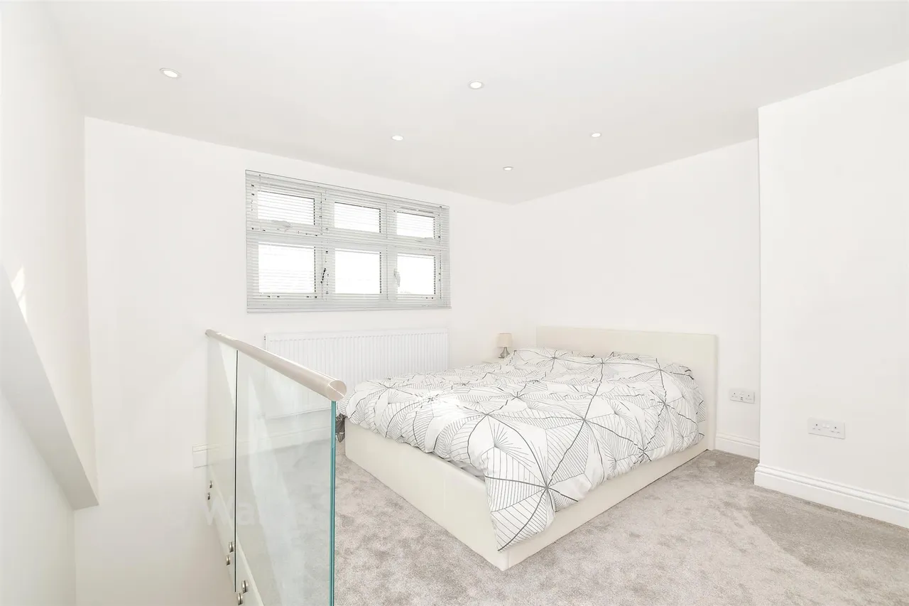 Holborough Road, Snodland, ME6, photo 10