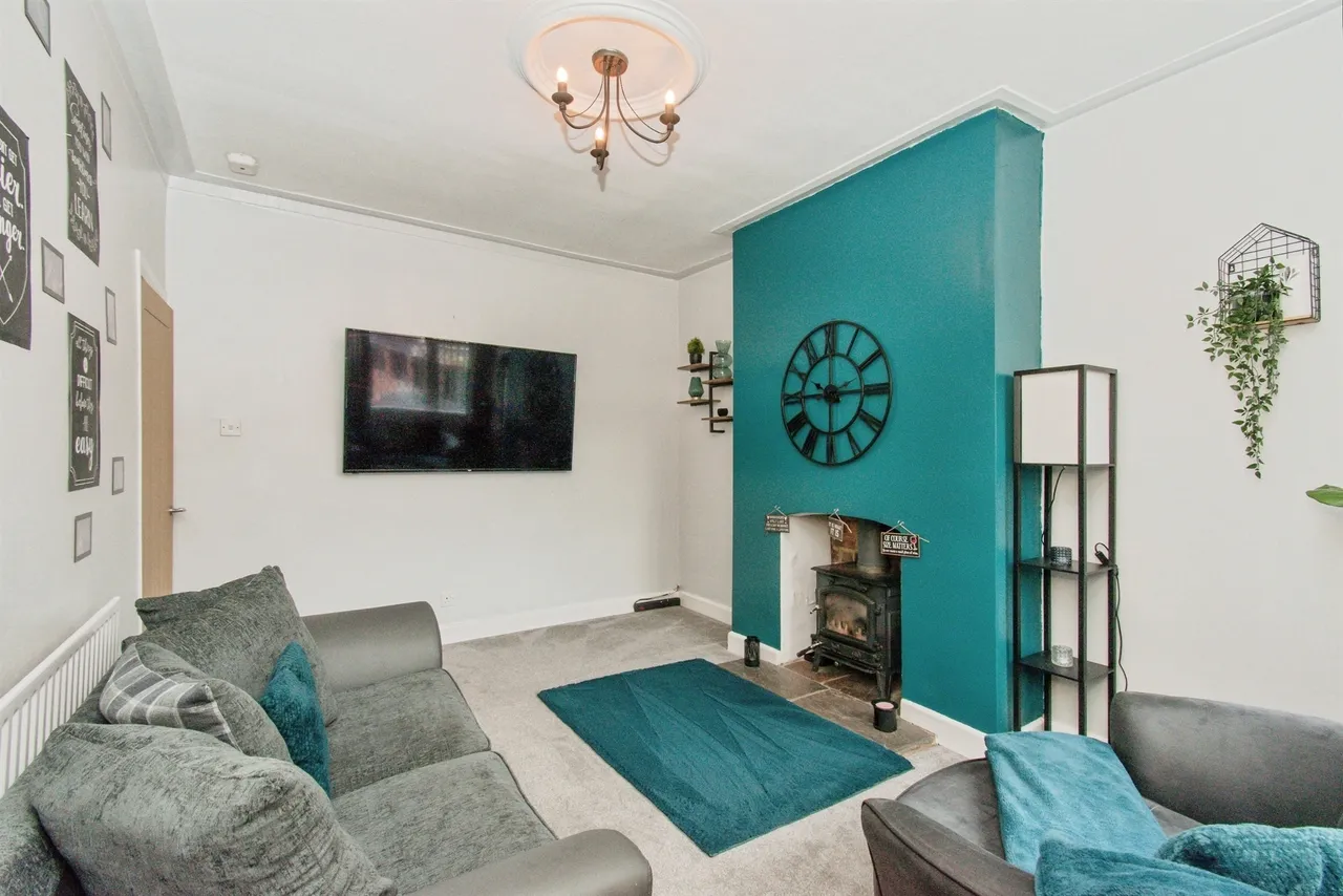 Lower Cambridge Street, CASTLEFORD, photo 7