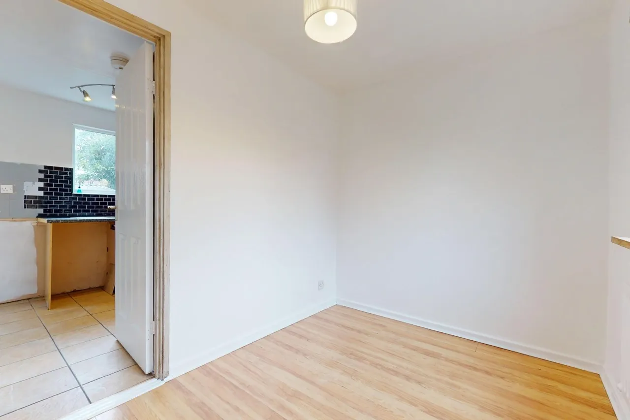 Chepstow Drive, Chepstow Drive, Leegomery TF1 6UP, photo 6