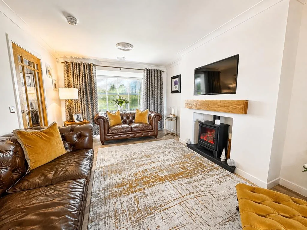 Pailis Crescent, Bothwell, Glasgow, G71 8FP, photo 2