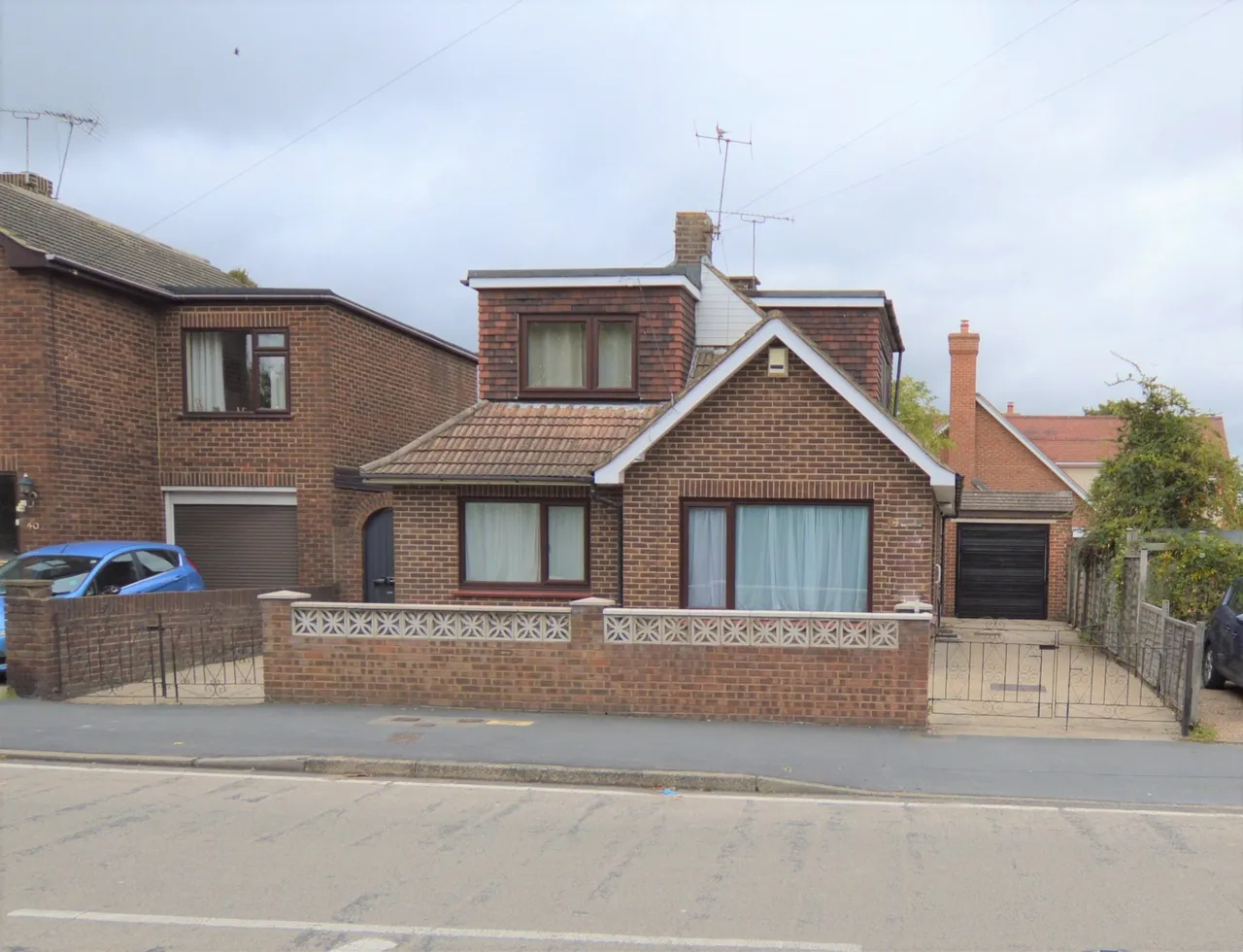 3 bed property for sale — St James Lane, Greenhithe, Kent, DA9 9LG