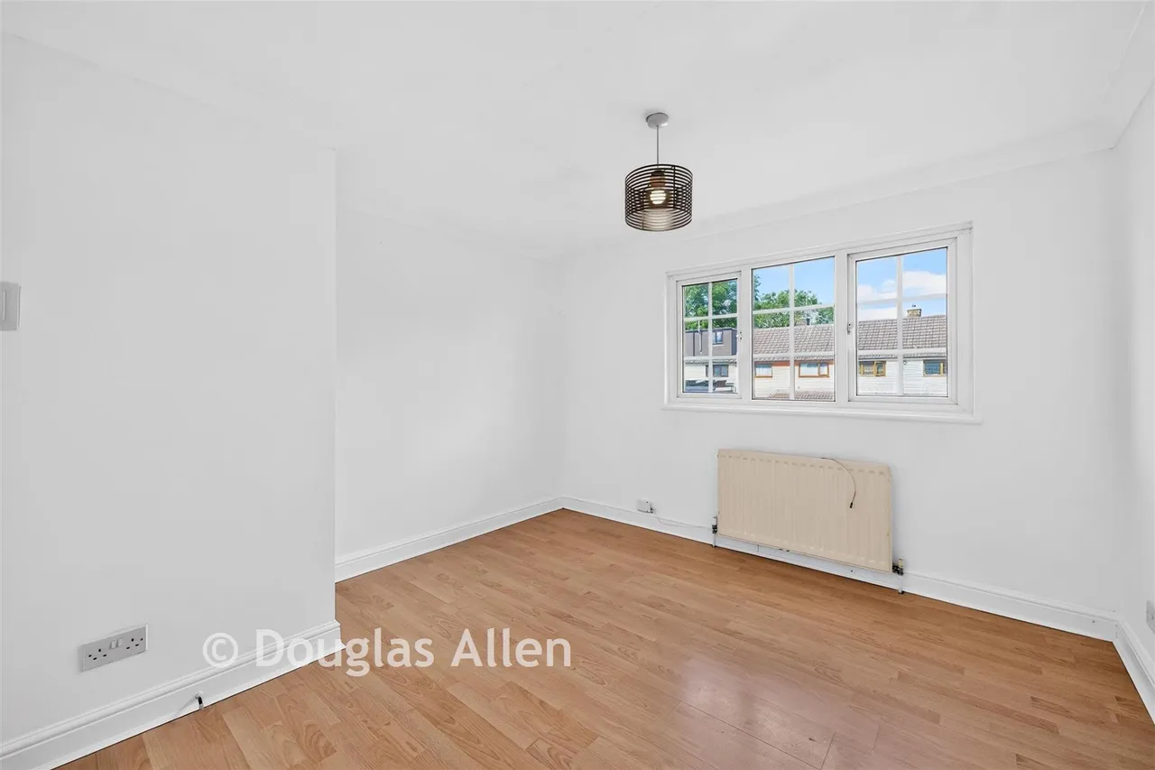 Norwood End, Basildon, SS14, photo 15