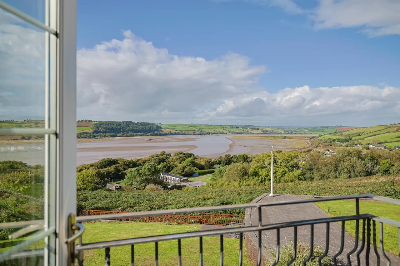 Aberfa, Ferryside, photo 18